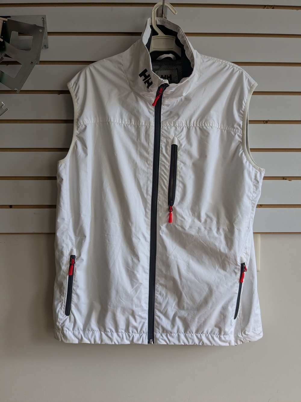 Helly Hansen White Men's Windbreaker Vest with Black Trim and Red Accents SizeXL